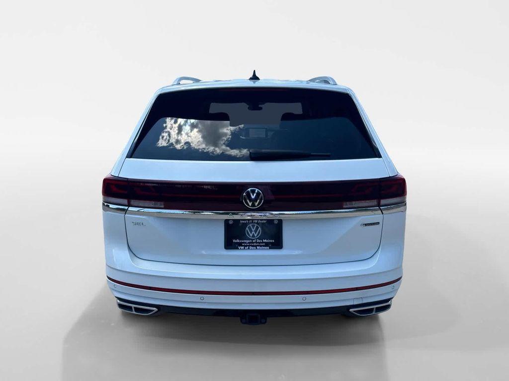 used 2024 Volkswagen Atlas car, priced at $39,998