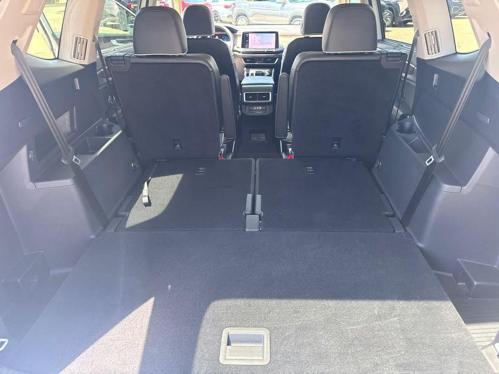 used 2024 Volkswagen Atlas car, priced at $39,998