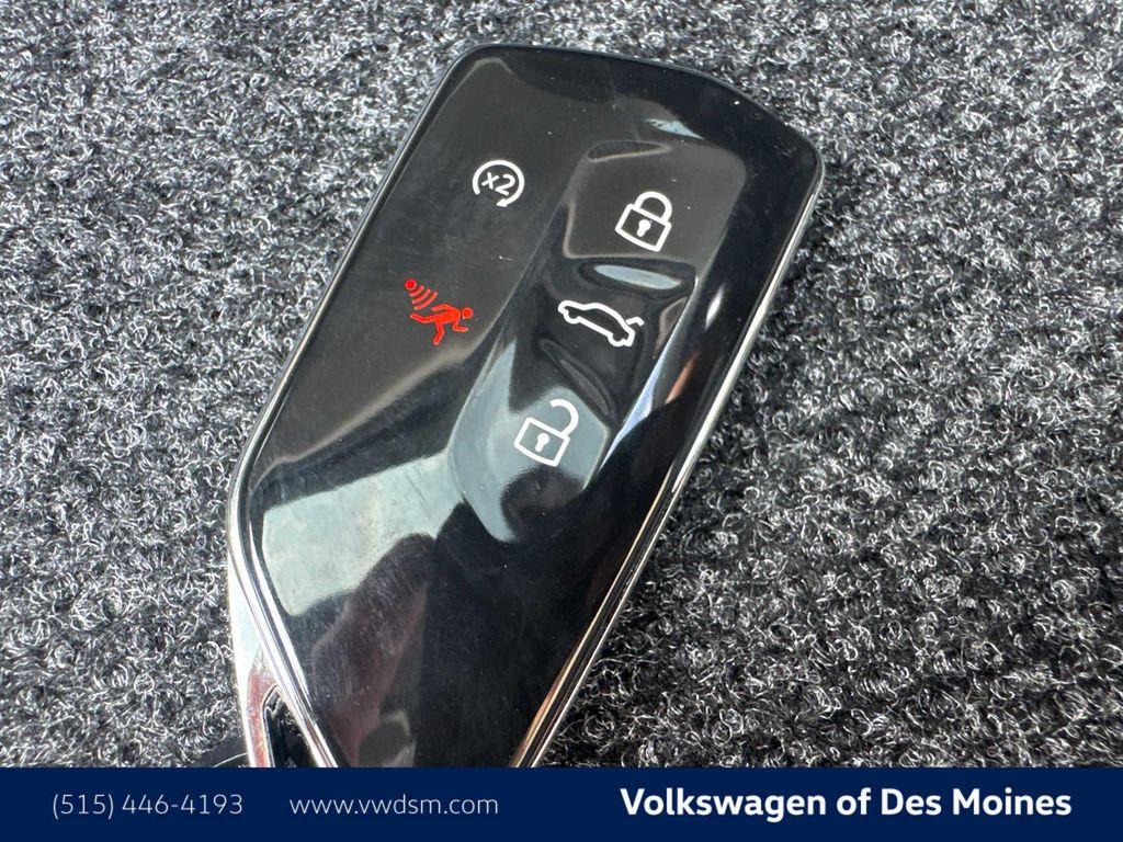 new 2025 Volkswagen Tiguan car, priced at $38,621