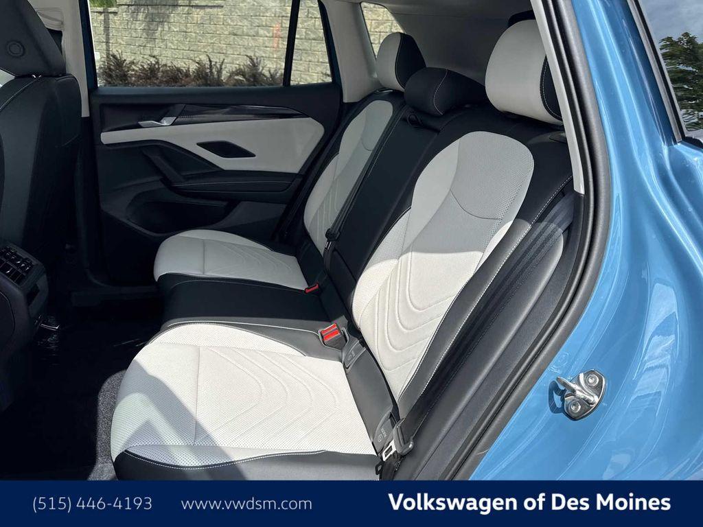 new 2025 Volkswagen Tiguan car, priced at $38,621