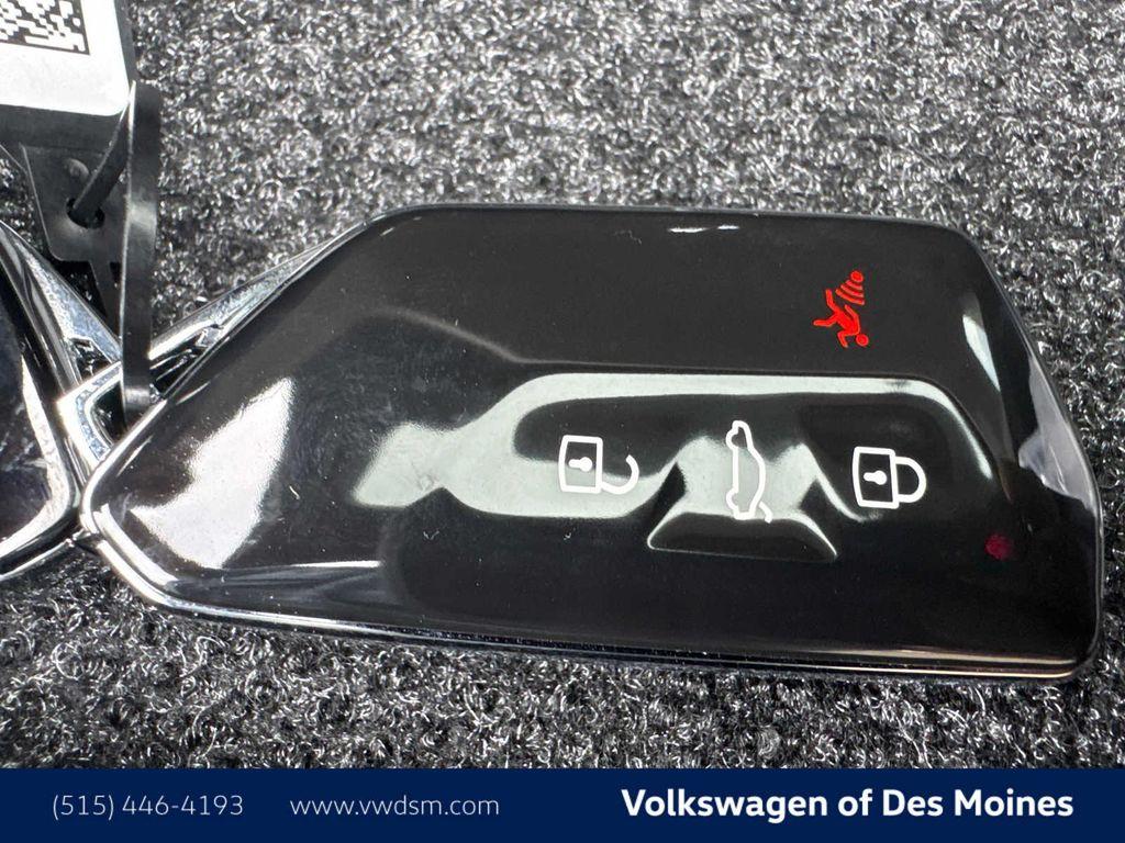 new 2025 Volkswagen Tiguan car, priced at $31,461