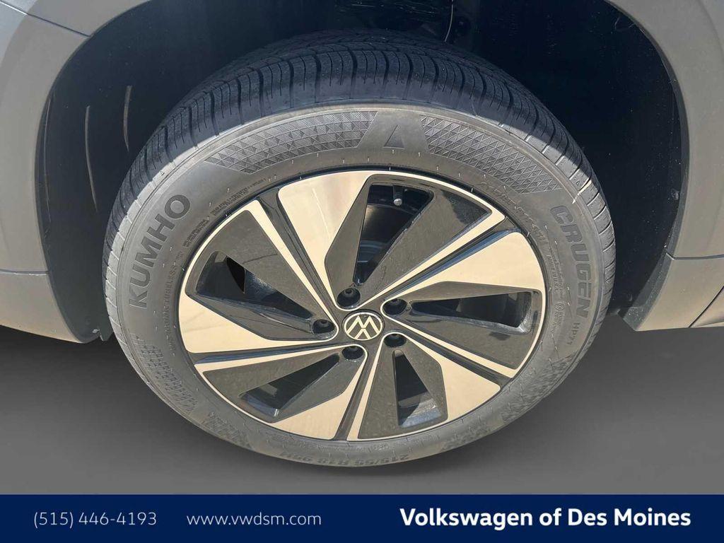 new 2025 Volkswagen Taos car, priced at $29,969