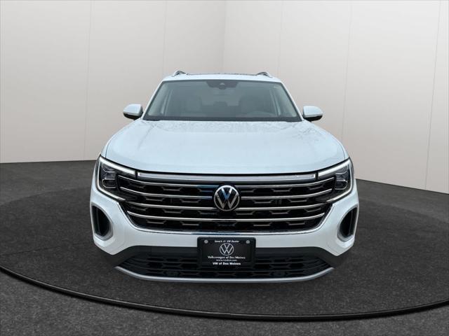 new 2025 Volkswagen Atlas car, priced at $51,076