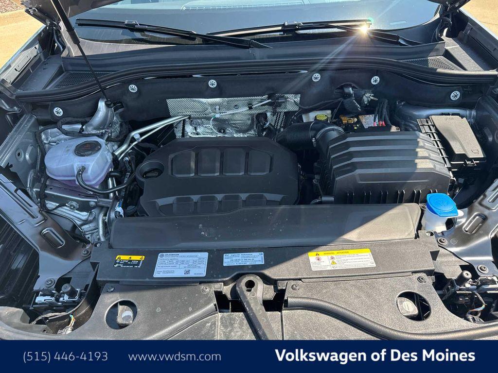 new 2025 Volkswagen Atlas Cross Sport car, priced at $53,998
