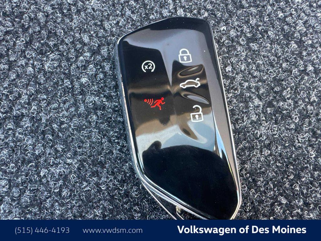 new 2026 Volkswagen Atlas Cross Sport car, priced at $45,604