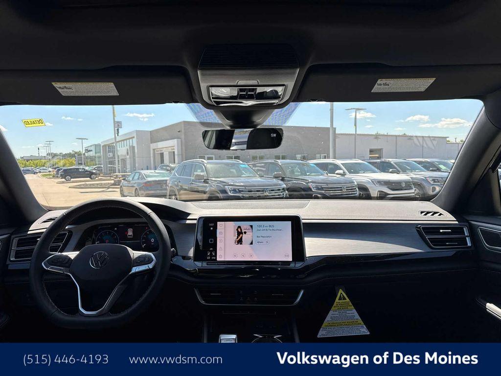 new 2026 Volkswagen Atlas Cross Sport car, priced at $45,604