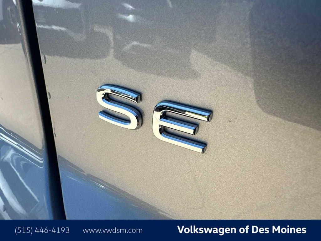 new 2026 Volkswagen Atlas Cross Sport car, priced at $45,604