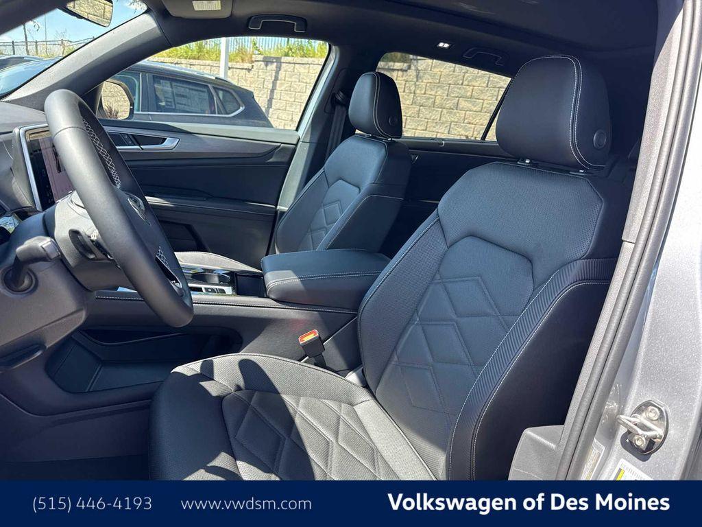 new 2026 Volkswagen Atlas Cross Sport car, priced at $45,604