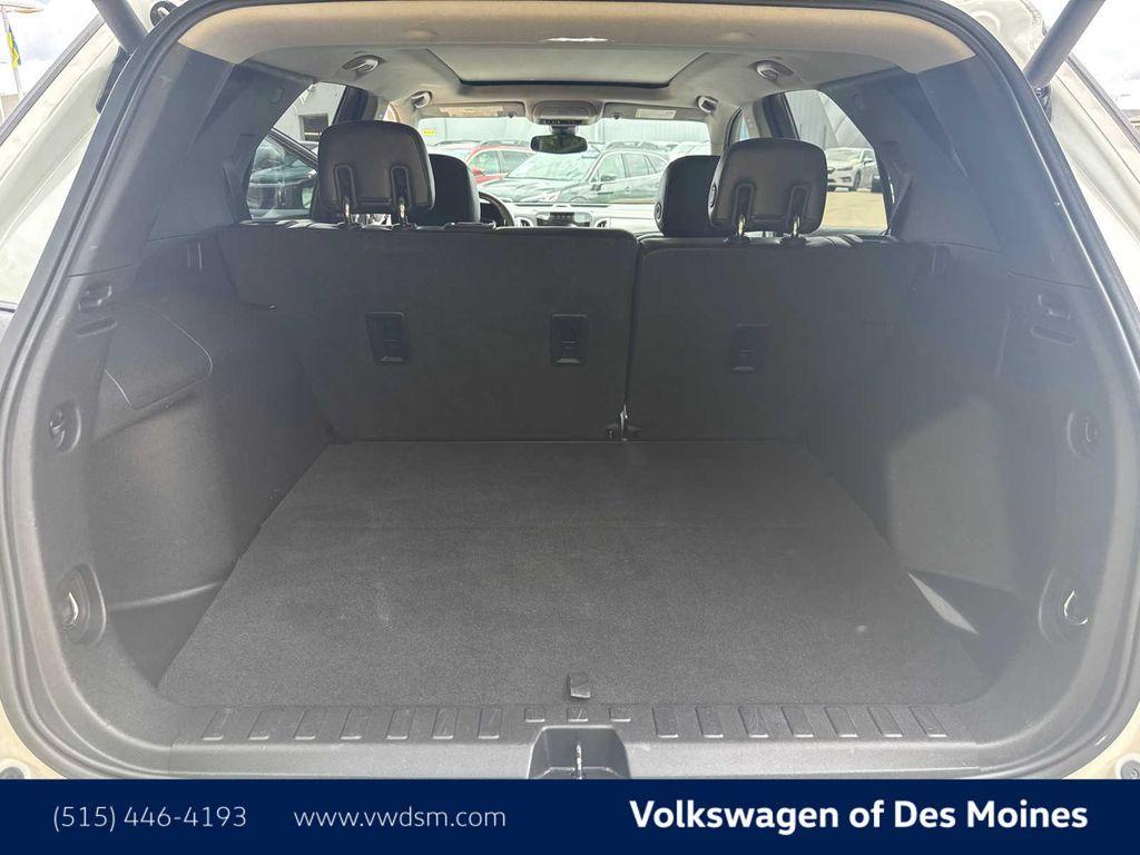 used 2018 Chevrolet Equinox car, priced at $17,498