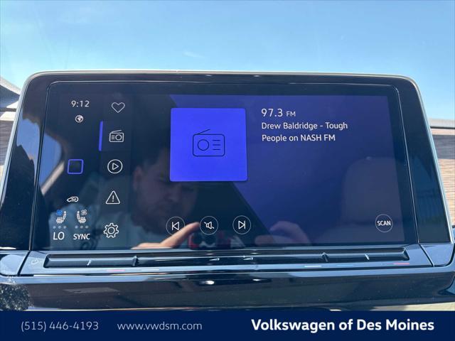 new 2025 Volkswagen Atlas car, priced at $54,998