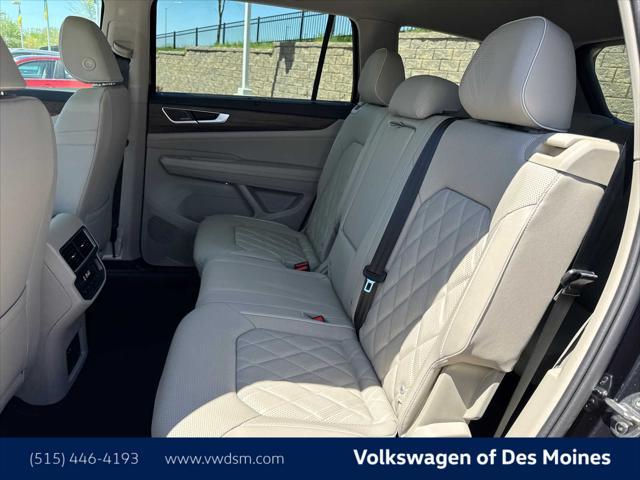 new 2025 Volkswagen Atlas car, priced at $54,998