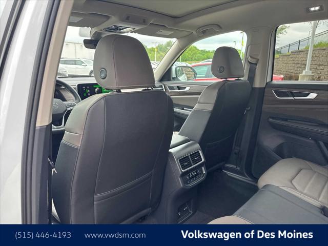 new 2025 Volkswagen Atlas car, priced at $50,998