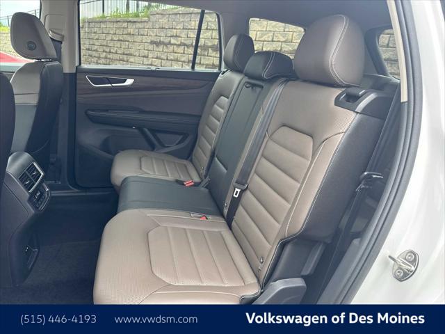 new 2025 Volkswagen Atlas car, priced at $50,998