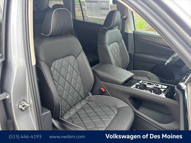 new 2025 Volkswagen Atlas car, priced at $55,856