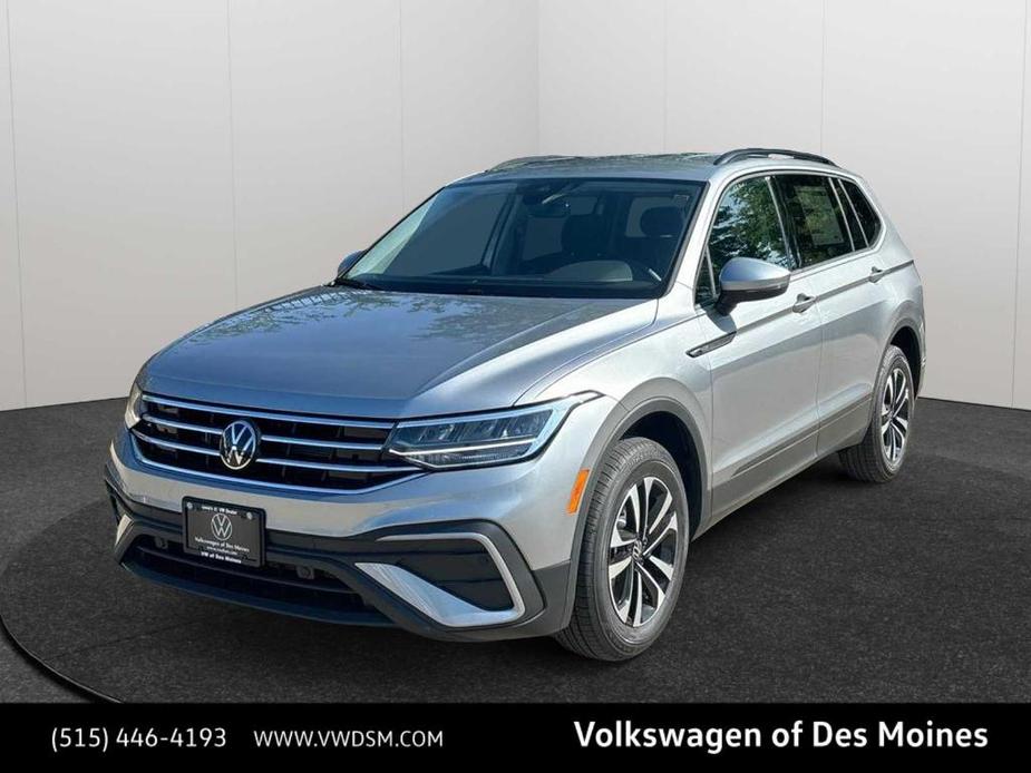 new 2024 Volkswagen Tiguan car, priced at $32,399