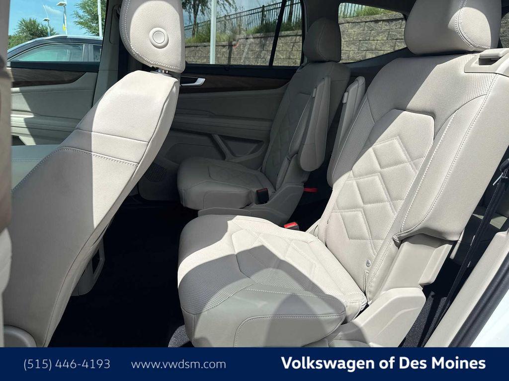 new 2026 Volkswagen Atlas car, priced at $49,999