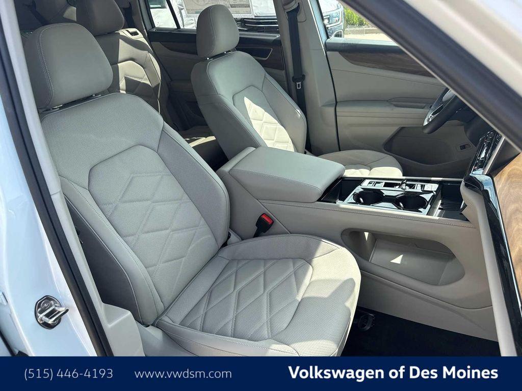 new 2026 Volkswagen Atlas car, priced at $49,999
