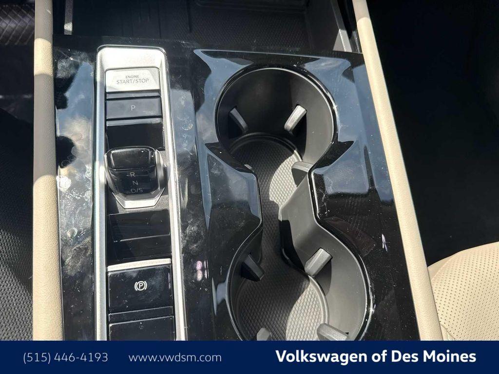 new 2026 Volkswagen Atlas car, priced at $47,045