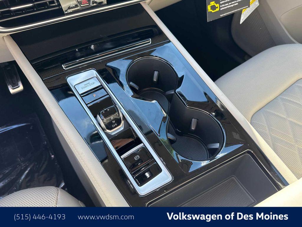 new 2026 Volkswagen Atlas car, priced at $57,331