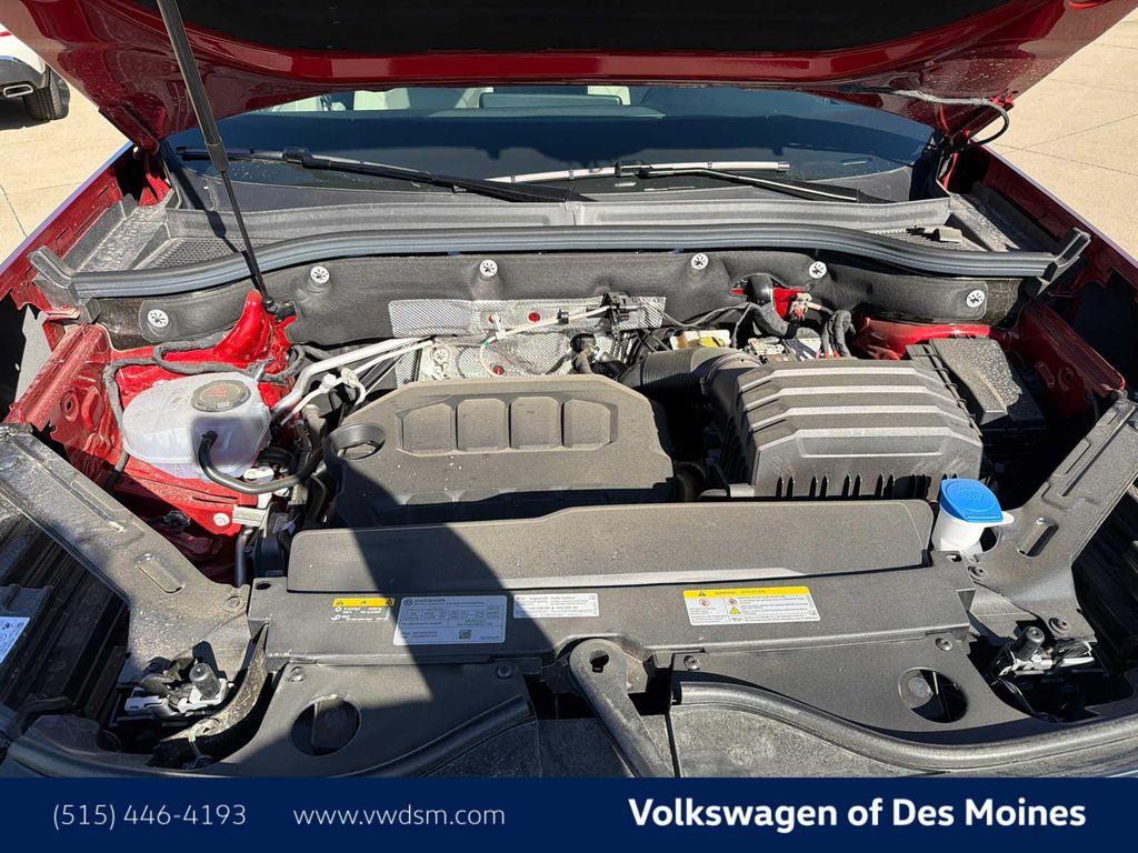 new 2025 Volkswagen Atlas car, priced at $42,380