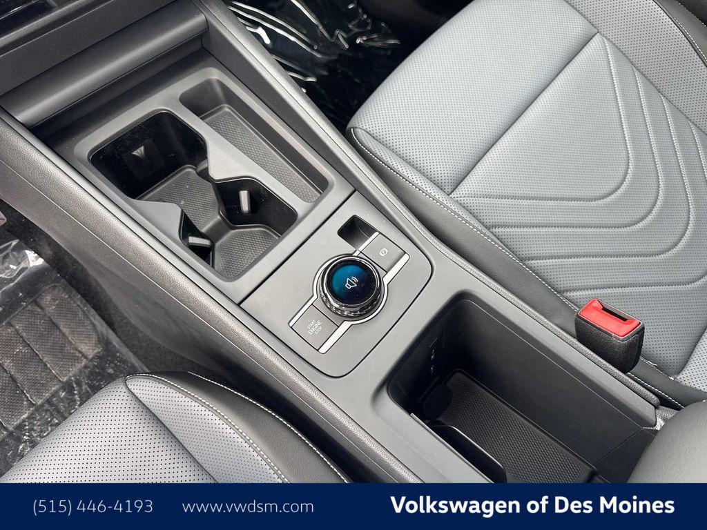new 2025 Volkswagen Tiguan car, priced at $37,416