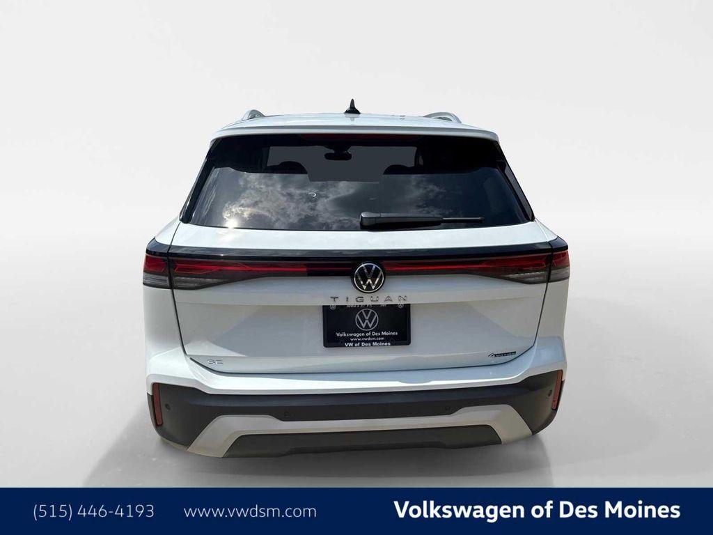 new 2025 Volkswagen Tiguan car, priced at $36,216
