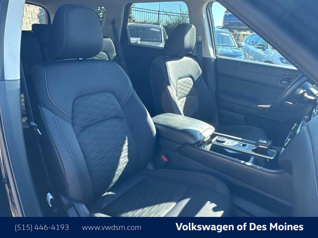 used 2025 Nissan Pathfinder car, priced at $32,504