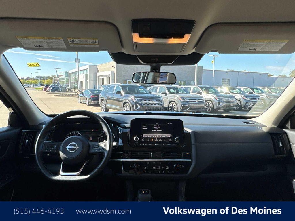 used 2025 Nissan Pathfinder car, priced at $32,504