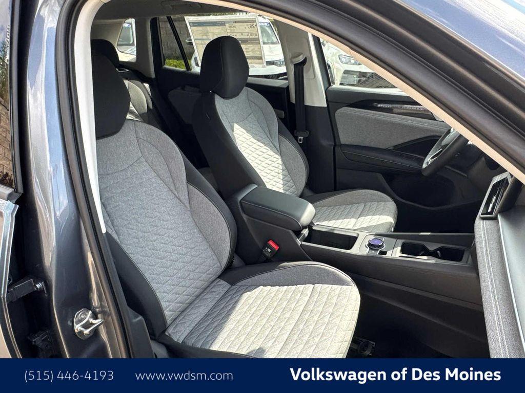 new 2025 Volkswagen Tiguan car, priced at $31,203