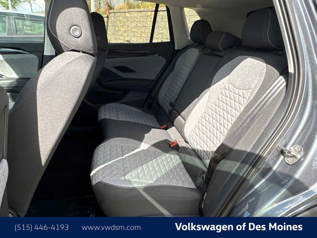 new 2025 Volkswagen Tiguan car, priced at $31,203