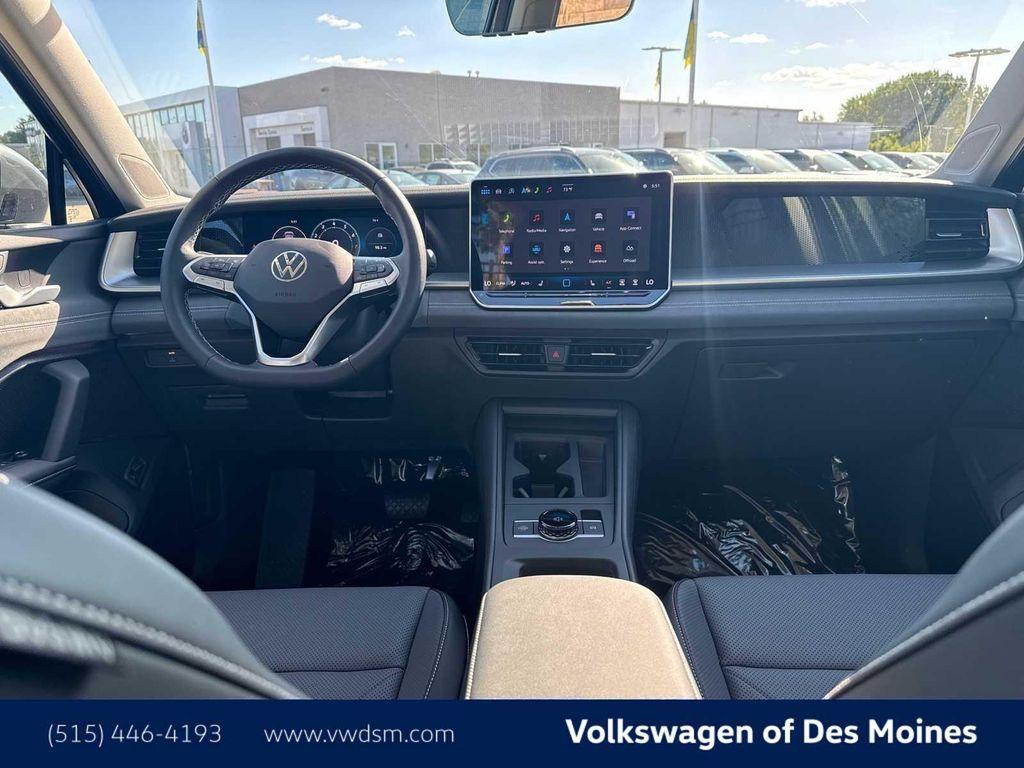 new 2025 Volkswagen Tiguan car, priced at $35,165