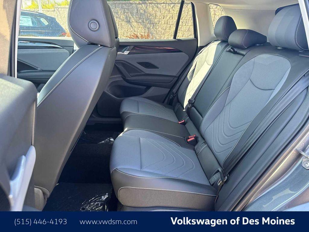 new 2025 Volkswagen Tiguan car, priced at $35,165