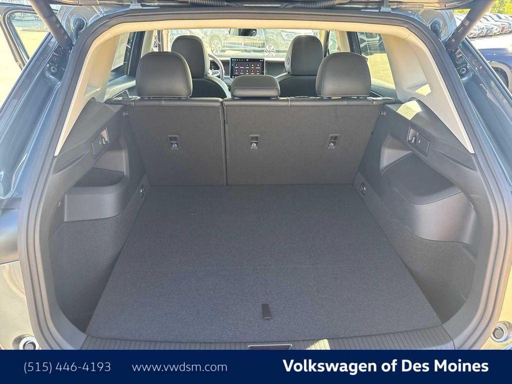 new 2025 Volkswagen Tiguan car, priced at $35,165