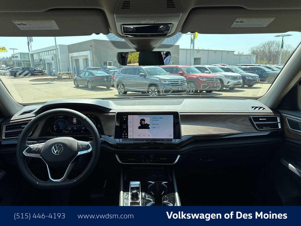 new 2025 Volkswagen Atlas car, priced at $45,998