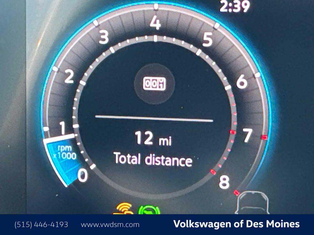 new 2025 Volkswagen Tiguan car, priced at $35,270