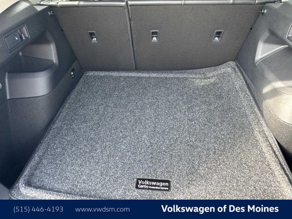 new 2025 Volkswagen Tiguan car, priced at $35,270