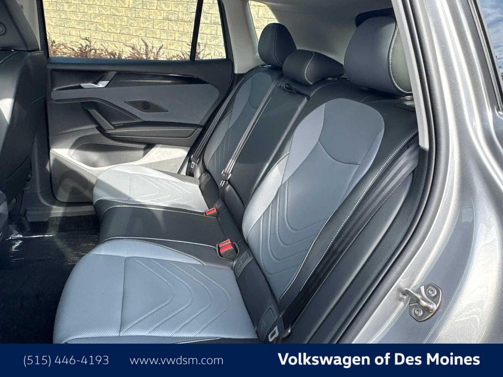 new 2025 Volkswagen Tiguan car, priced at $35,270