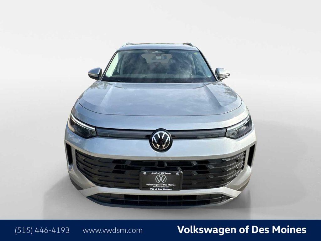 new 2025 Volkswagen Tiguan car, priced at $35,270