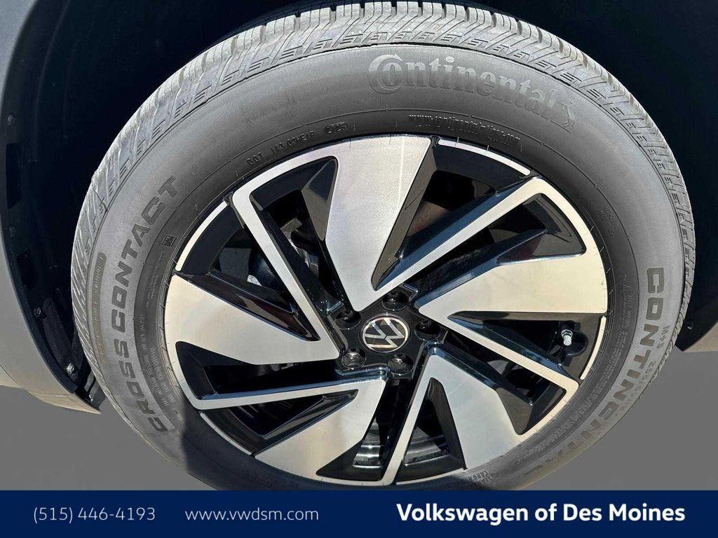 new 2025 Volkswagen Atlas car, priced at $50,498