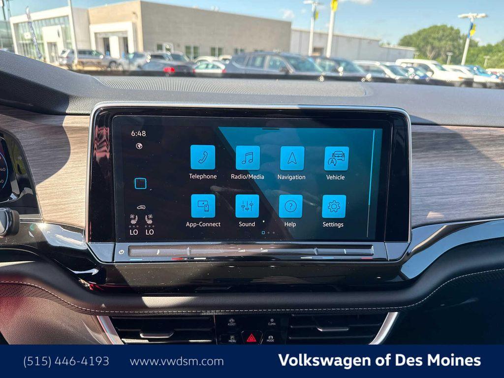 new 2025 Volkswagen Atlas car, priced at $50,498