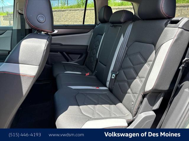 new 2025 Volkswagen Atlas car, priced at $46,998