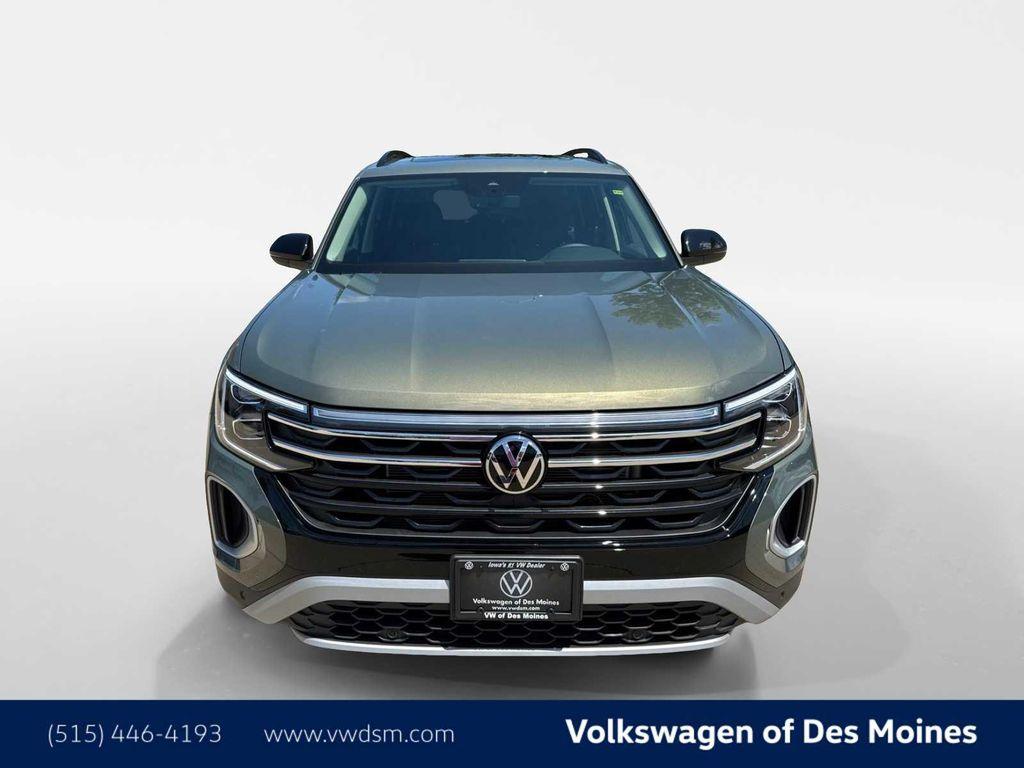 new 2025 Volkswagen Atlas car, priced at $47,998