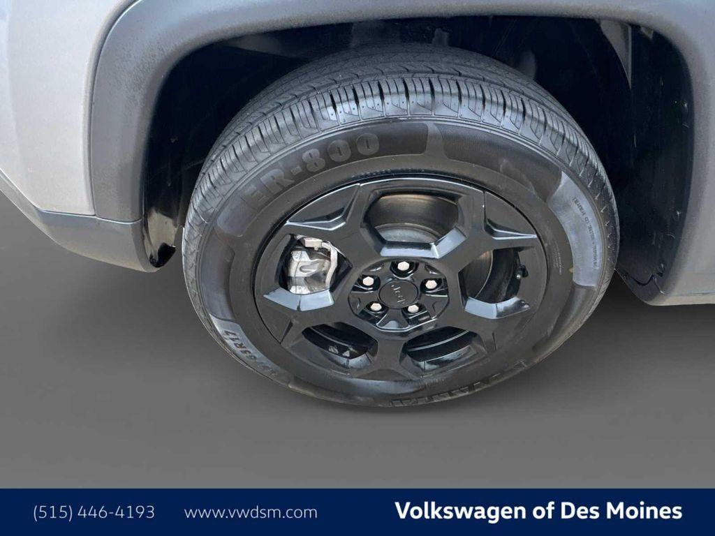 used 2023 Jeep Compass car, priced at $21,965