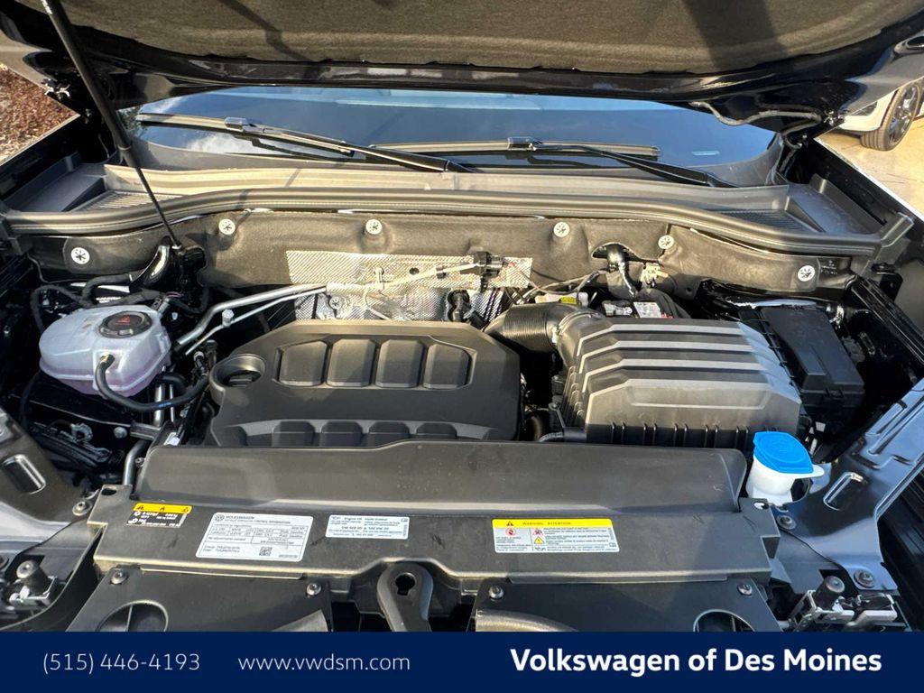 new 2026 Volkswagen Atlas Cross Sport car, priced at $40,268