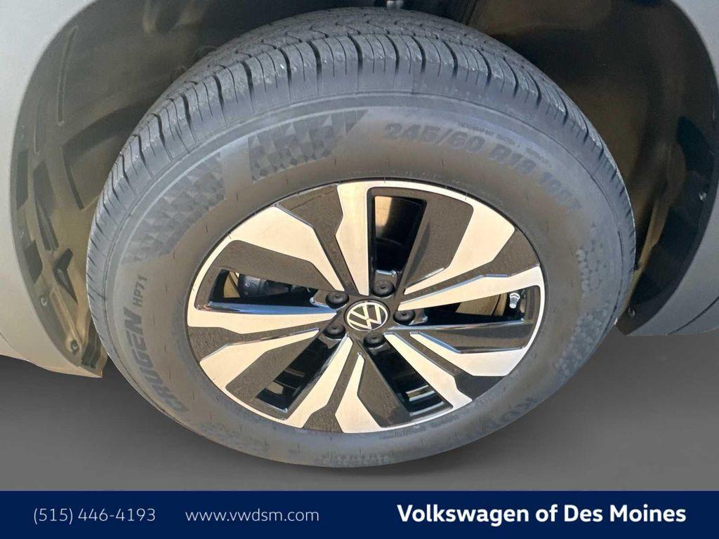 new 2026 Volkswagen Atlas Cross Sport car, priced at $38,768