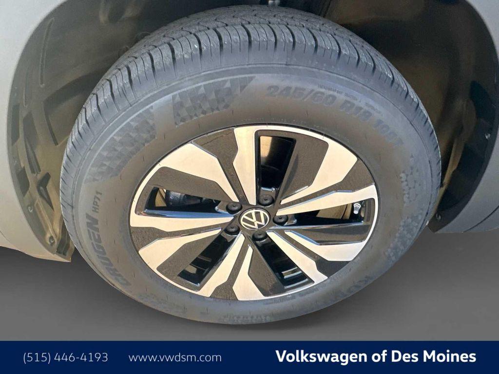 new 2026 Volkswagen Atlas Cross Sport car, priced at $40,268