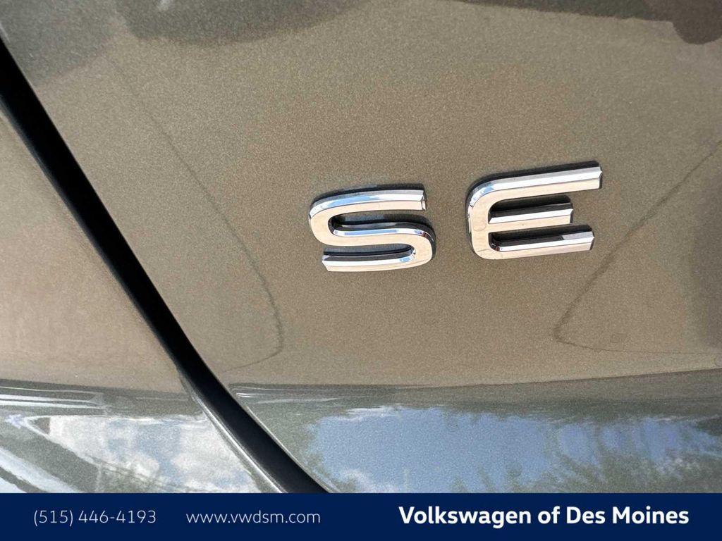 new 2026 Volkswagen Atlas Cross Sport car, priced at $46,115