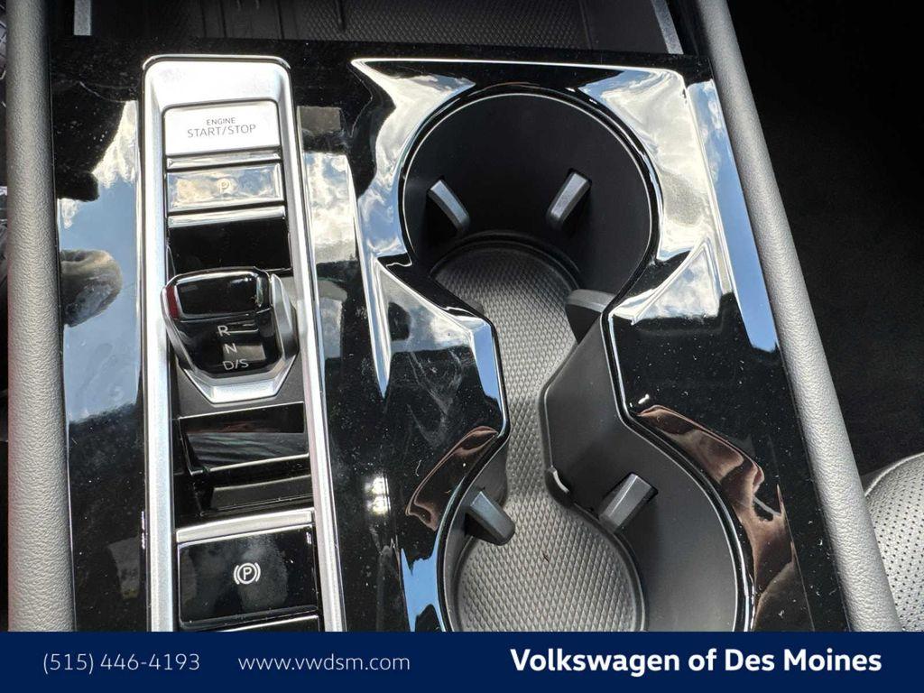 new 2026 Volkswagen Atlas Cross Sport car, priced at $46,115