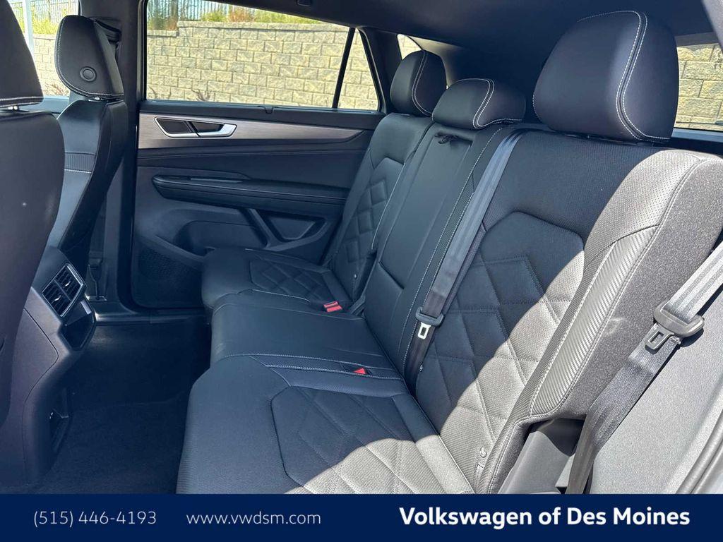 new 2026 Volkswagen Atlas Cross Sport car, priced at $46,115