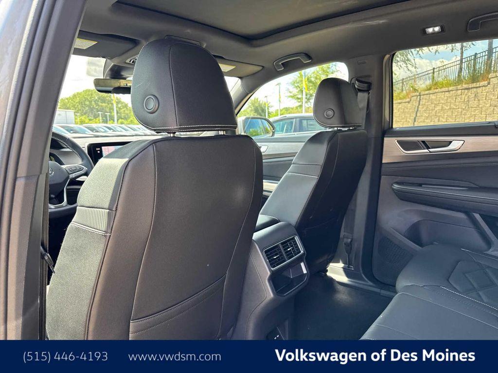 new 2026 Volkswagen Atlas Cross Sport car, priced at $46,115